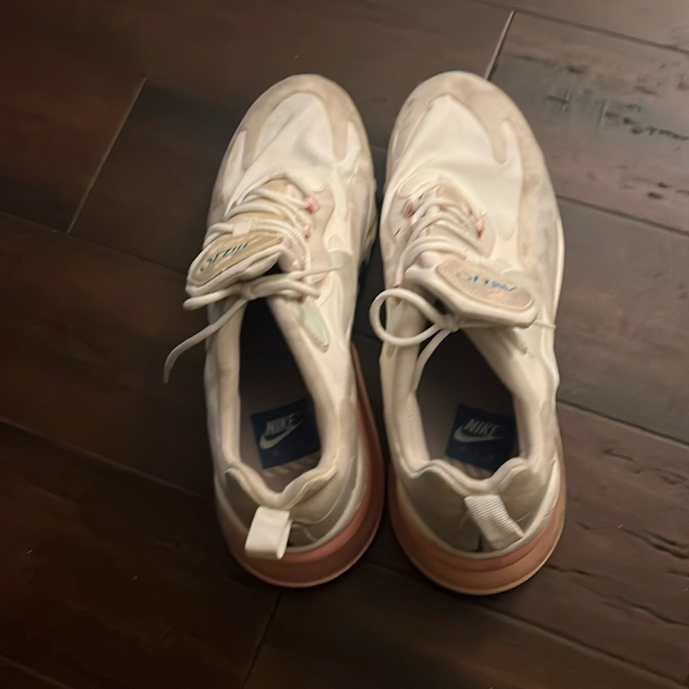 Nike airmax 270